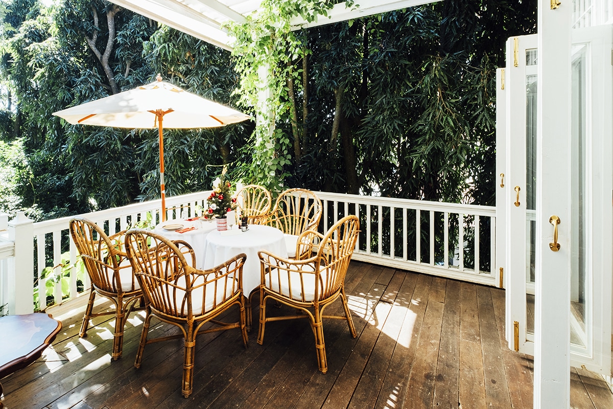 Elevate Your Outdoor Living Space with Stunning Terrace and Balcony Decor